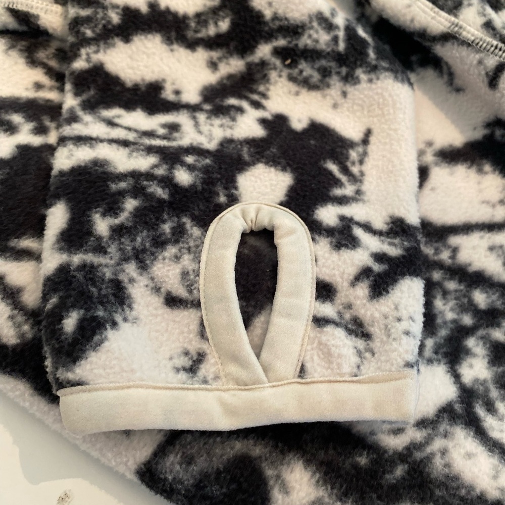 Zella cozy up fleece size Medium - Picture 3 of 9